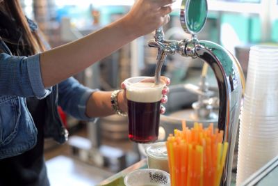 Bar, Tavern, Pub, and Sports Bar Insurance in Lincoln, NE – Protect Your Business with Mid-Alliance Insurance